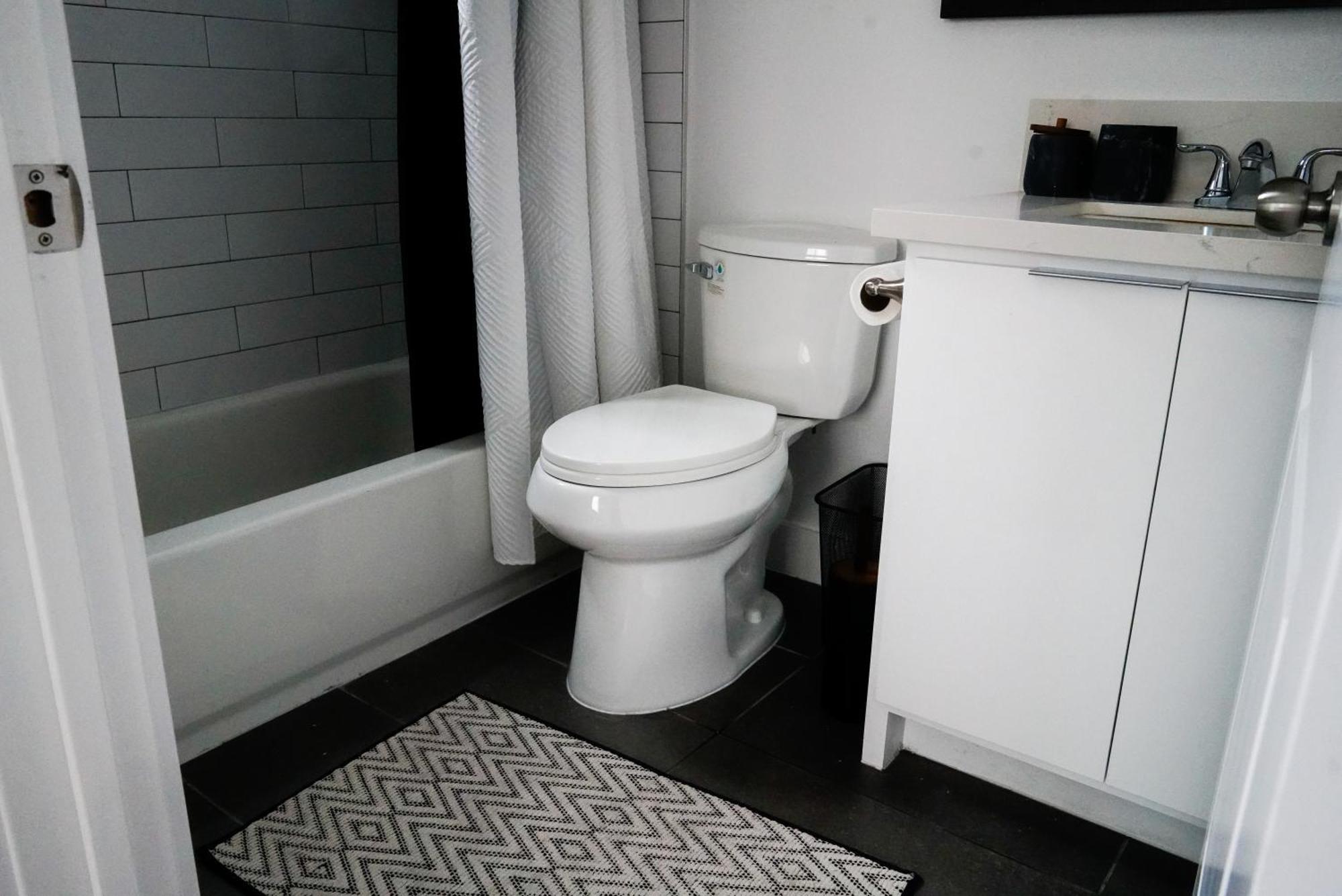 The Dacha Hostel Los Angeles Exterior photo